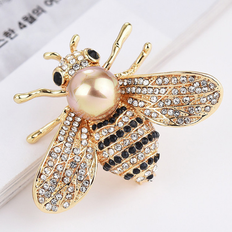 Брошка позолочена з кристалами №122-33