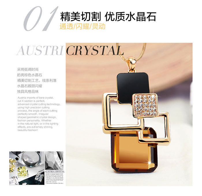 Підвіска позолочена з кристалами №137-01 - 