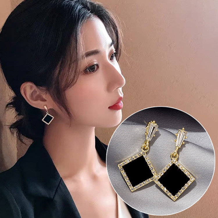 Сережки позолочені з кристалами №124-07 