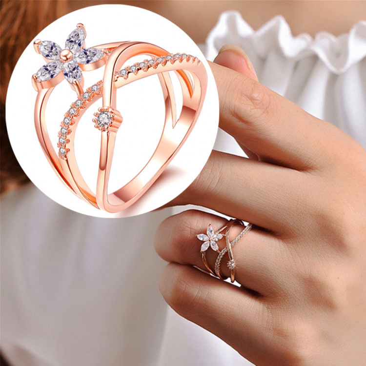 Каблучка позолочена з кристалами №12018 