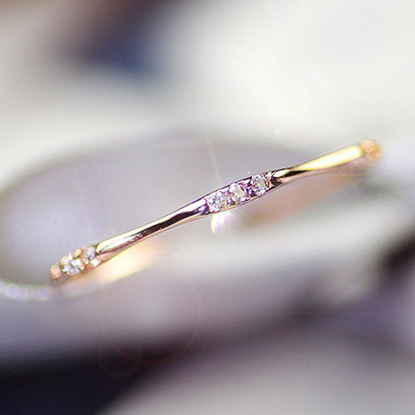 Каблучка позолочена з кристалами №9509 