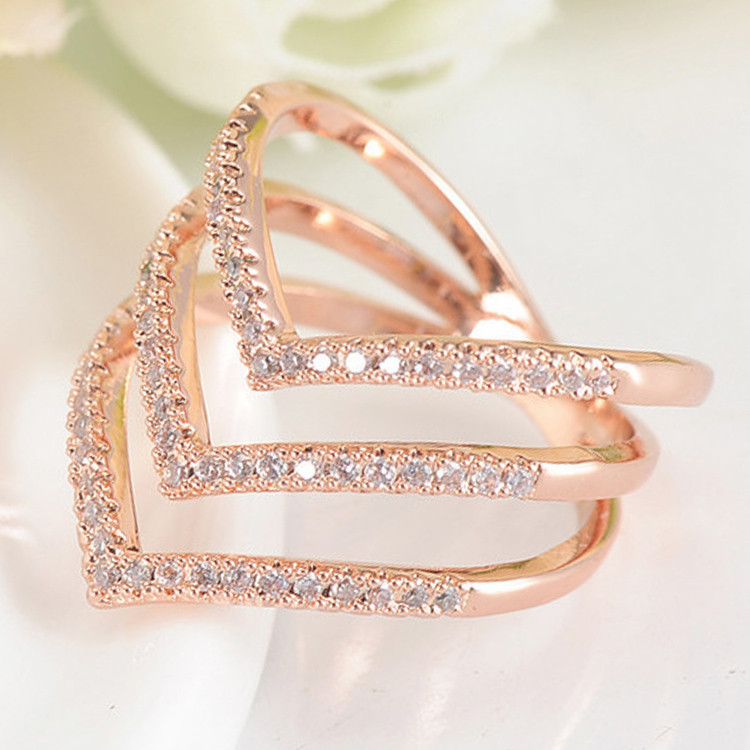 Каблучка позолочена з кристалами №128-39 